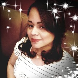 Meet your Posher, Lucia a